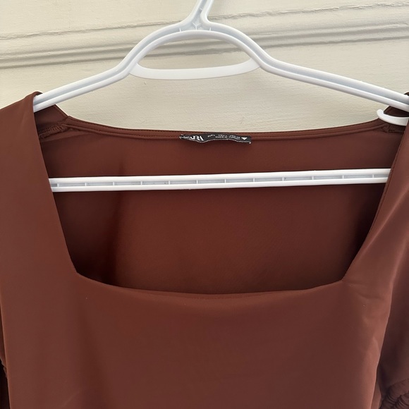 Zara square neck scrunch side top - Picture 6 of 6